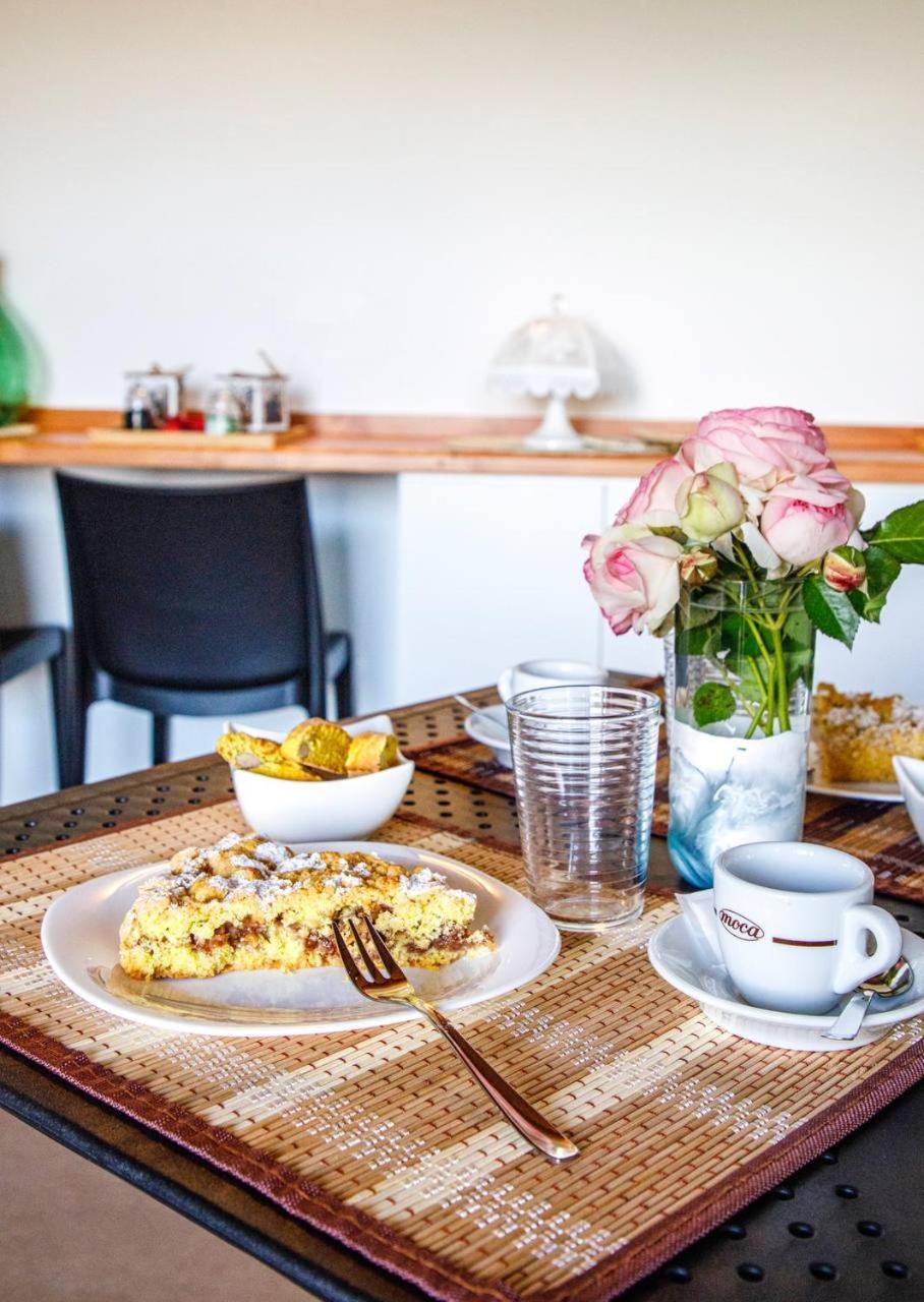 ブリアーティコ Residenza Anna Calabria Bed & Breakfast エクステリア 写真